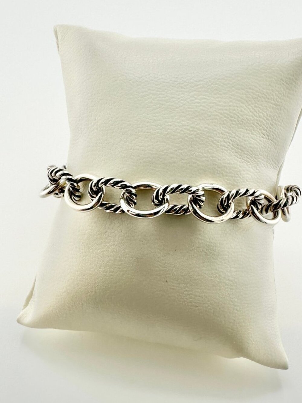 David Yurman Oval Link Chain Bracelet in Sterling Silver - 10mm - Medium - Picture 3 of 13